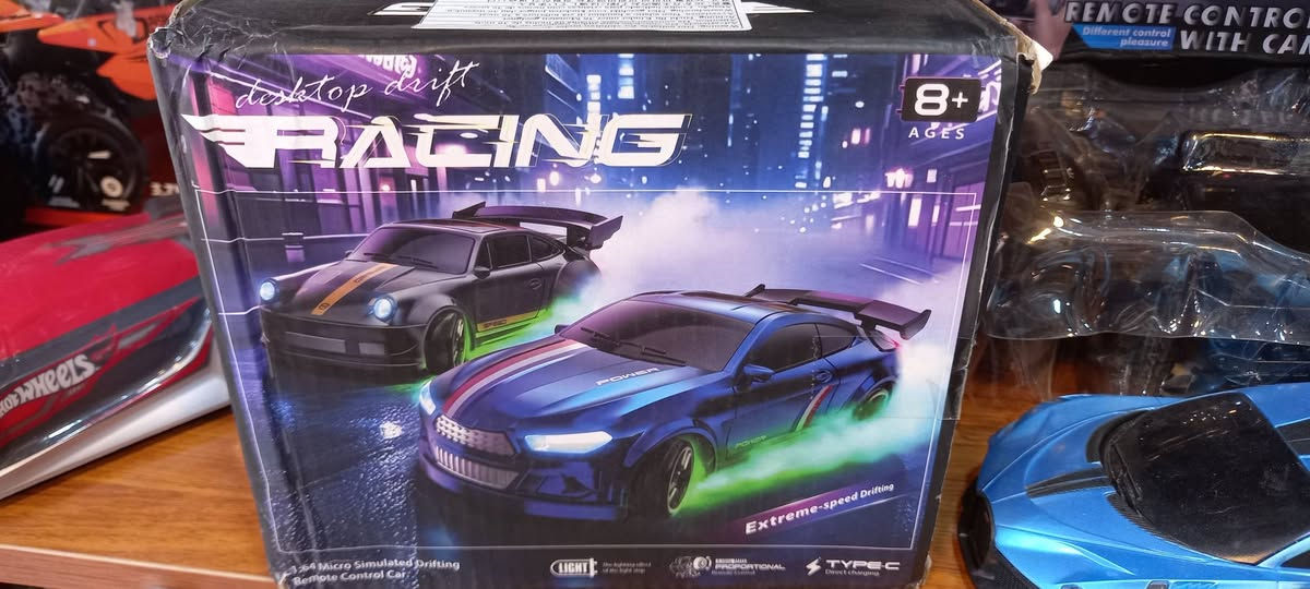 احترافيه شحن جديده ٢٥ شامل التوصيل ***********
