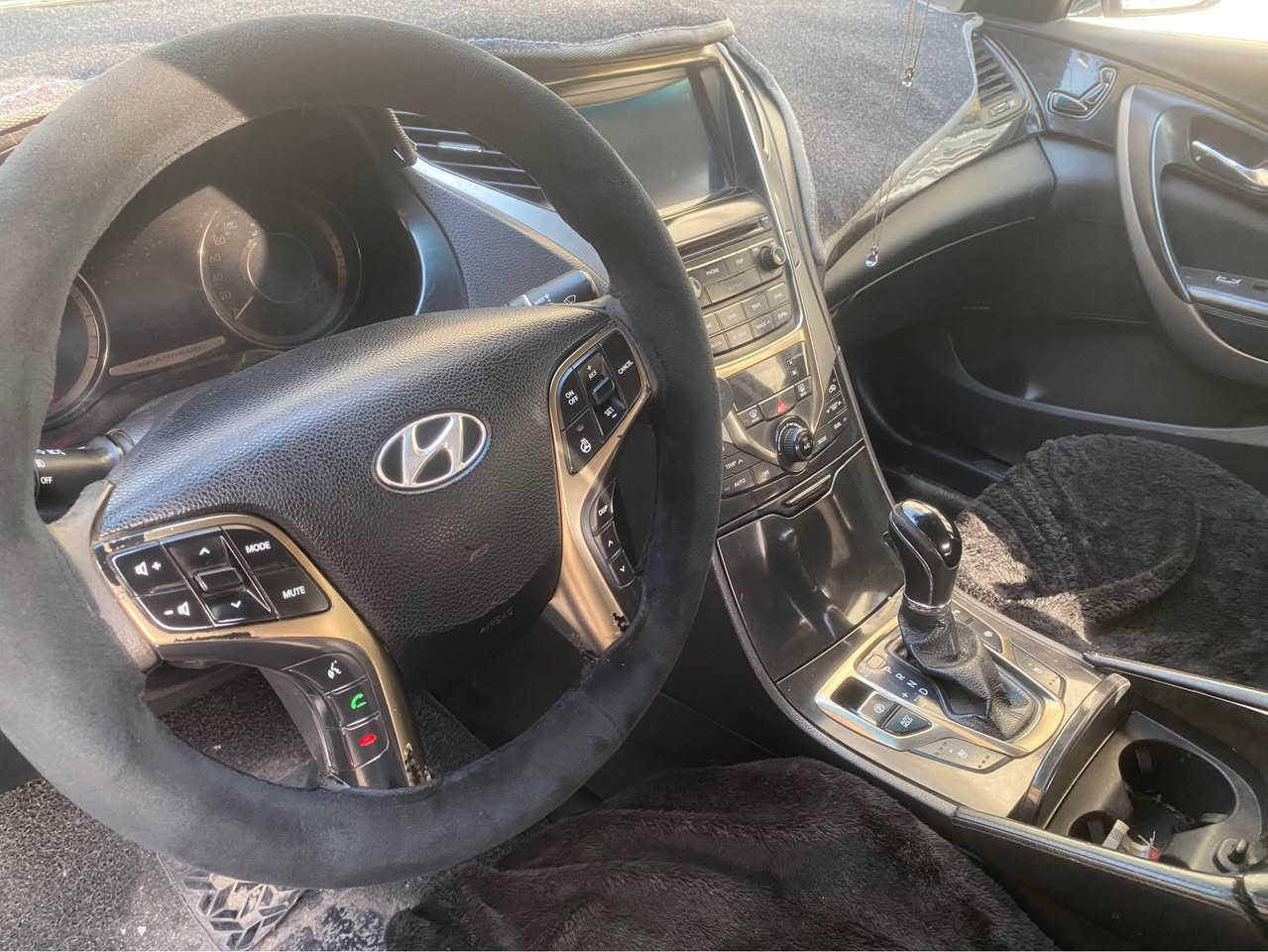 ازيرا كراند وارد كوري مكينه جي دي اي 6 سلندر معروفه الكراند بمواصفاته كلش مفوله الاخير سياره مكفوله مكينه كير حداده تخم تاير جاهزه الاخير مكانه البصره *********** سعر 120 مديل 14 البصرة, العراق
