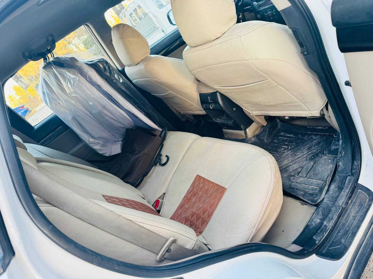 سورنتو خليجي  2015 محرك 2400 دوش 4 سلندر ٧ راكب 3 قطع تبريد  نص فول  بيه ٤ قطع صبغ اثر تكشير  ودعجه بصيطه لباقي كفاله سعر 145 رقمه بغداد تحوبل موباشر  مكاني بغداد اليوسفيه *********** ]] *********** سياره كله جاهزه محرك كير صدر تخم تاير تبريد
