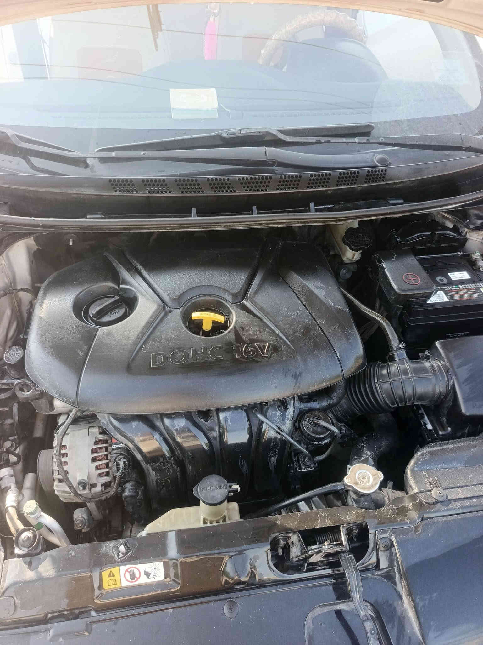 النترا للبيع موديل ١٥ مكفولة  محرك 1800 تبريد قطعتين داخل صاج السعر ١٣٠ وبيه مجال شي قليل على الرقم *********** غير متواجد على الفيس
