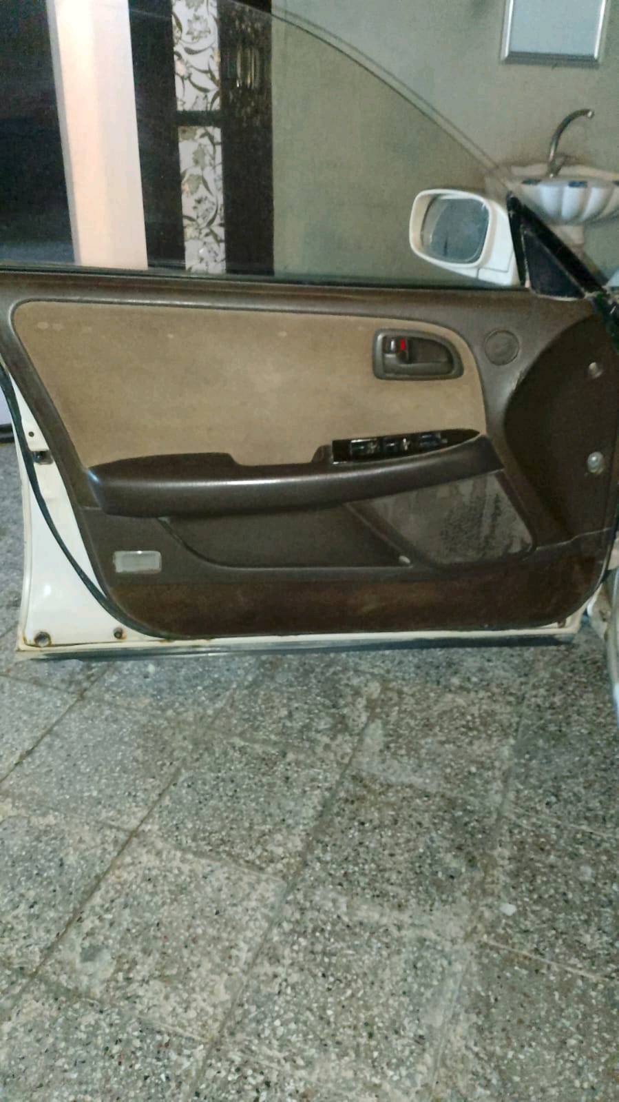 السلام عليكم 
مارك نفخ رقم بغداد دولي موديل ٩3 بااسمي سنويه لل٣٠
مكفوله من كل شيئ 
ماعدا بارد مااشر عليه
العنوان النجف الاشرف