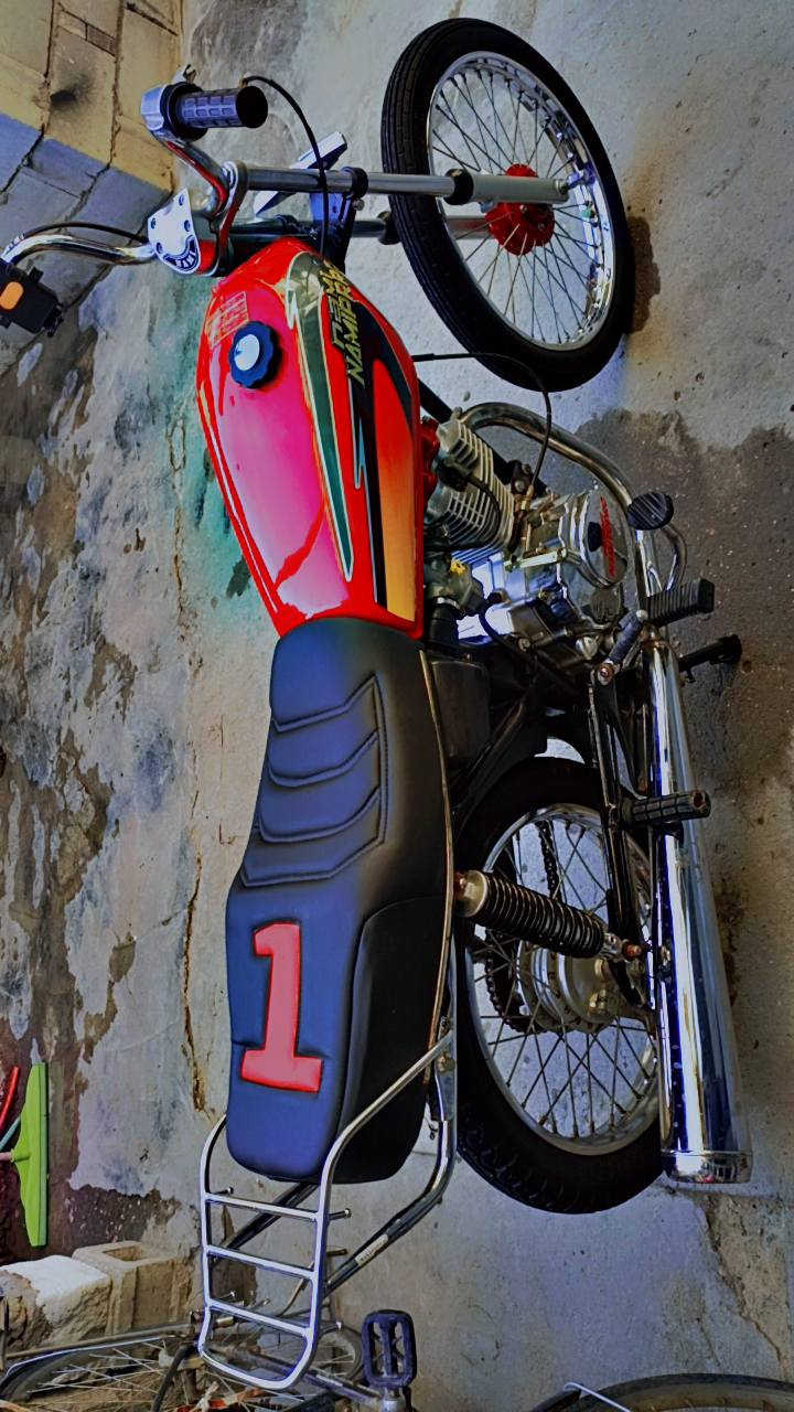 السلام عليكم دراجه للبيع اي استفسار على هذا الرقم واتساب شريحه شغاله مكان الدراجه البص***********
