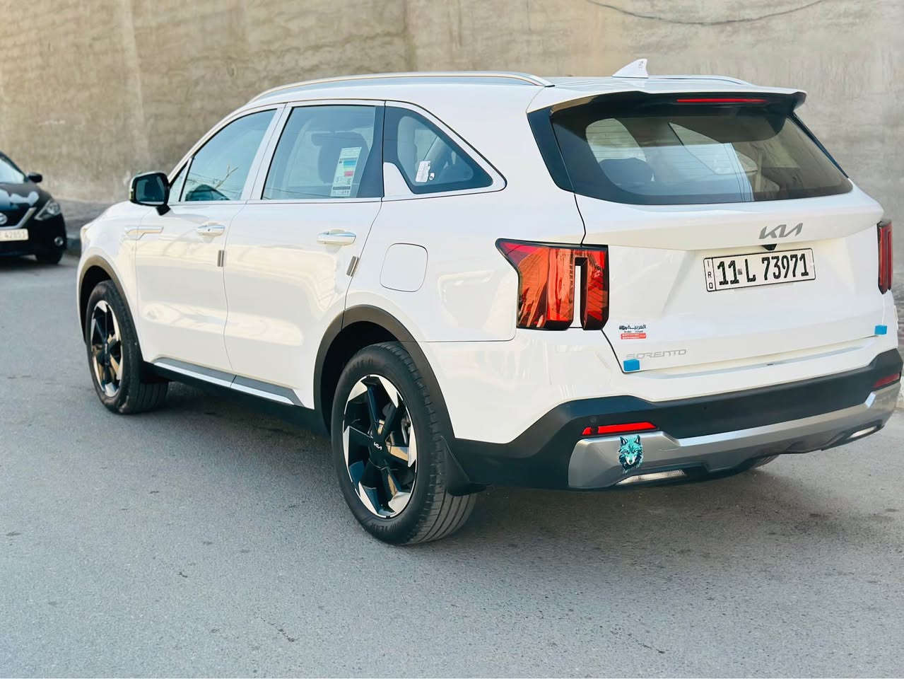 السلام عليكم 🌹🌹سورنتو موديل 2024 خليجي 
مواصفات سياره فول ١/١ عدا كشنات
جلد وكاميرات ٣٦٠
🌹أربع سلندر حجم المحرك ٢٥٠٠  
🌹فتحه بانوراما 
🌹لون ابيض
🌹ويل 19
🌹تبريد ثلاثة قطع 
🌹بصمة تشغيل وابواب جنطة 
🌹تشغيل عن بعد 
🌹كأمره دواره 
🌹كشن كهرباء ⚡️ 
🌹شاشة متصله  
🌹حساسات امامي خلفي 
🌹ثلاث انظمه قياده 
🌹شحن لاسلكي 
🌹منافذ تايبسي 
🌹جنطه كهرباء ⚡️ 
🌹بلوجكتر لد 
🌹مري شفط 
🌹ترحيب عند الاقتراب 
🌹لد دشبول مخفي متغير الآوان 
🌹سبعه راكب  
🌹ماشيه 28 
🌹سبير ما نازل 
🌹سياره جديده جداا 

والشراي يتفضل السعر( 275 )وبيه مجال 
***********
***********       

العنوان فلوجه 🍀 الفلوجة, الأنبار
