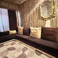 كنبة ١٢ نفر • نظيفة • وسائد خاصة