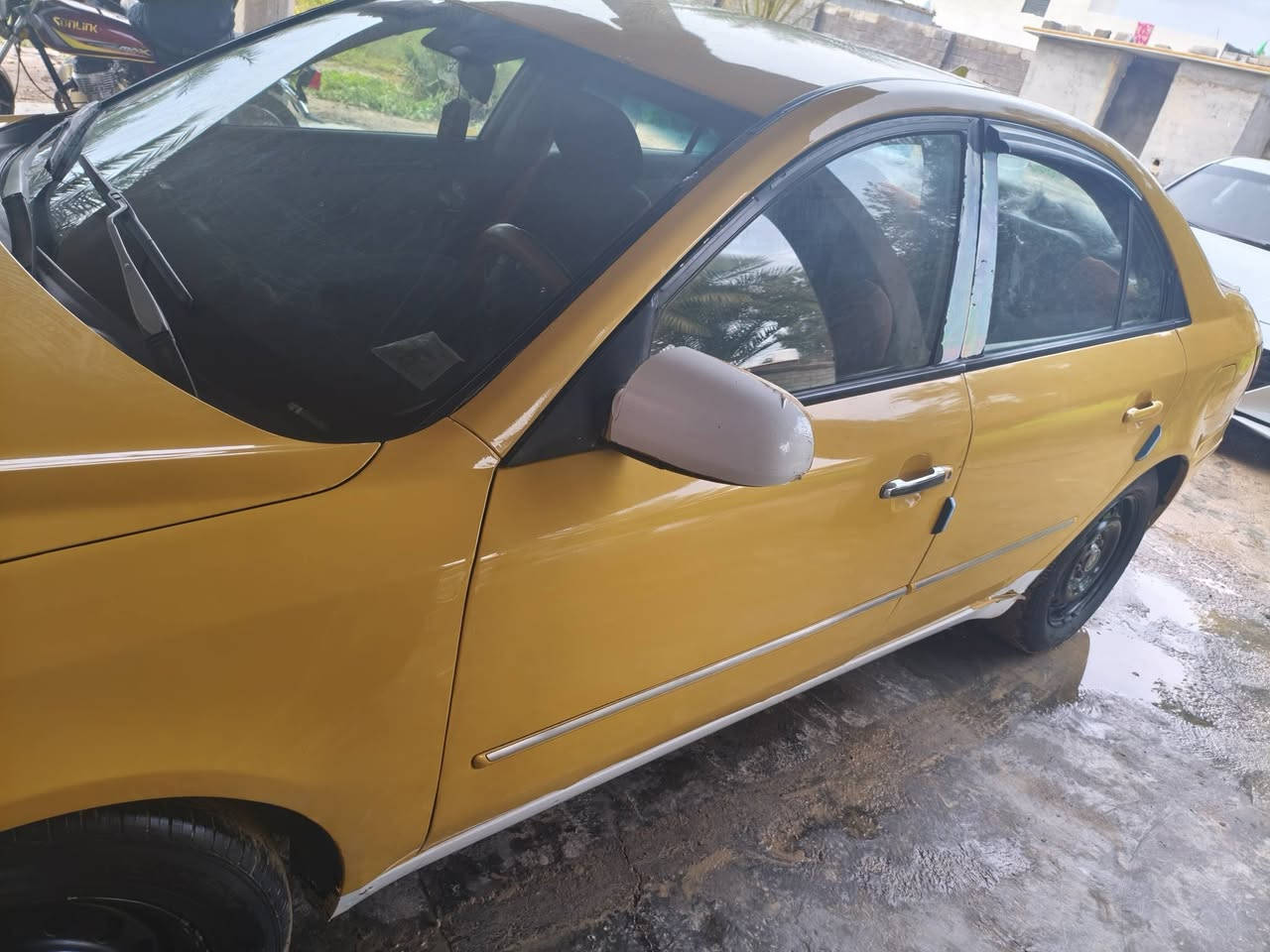 سلام عليكم سوناتا للبيع تاكسي الخليج موديل 2009 رقم ميسان الماني سياره خير من الله مكفولة  مع ما عدا طخه بلجاملق الخلفي ماكينه وكير خير من الله صدر امامي وخلفي مكفول تبريد تدفئه السعر 85 الشراي يتصل على رقم فقط مكلف في النشر ***********((***********
