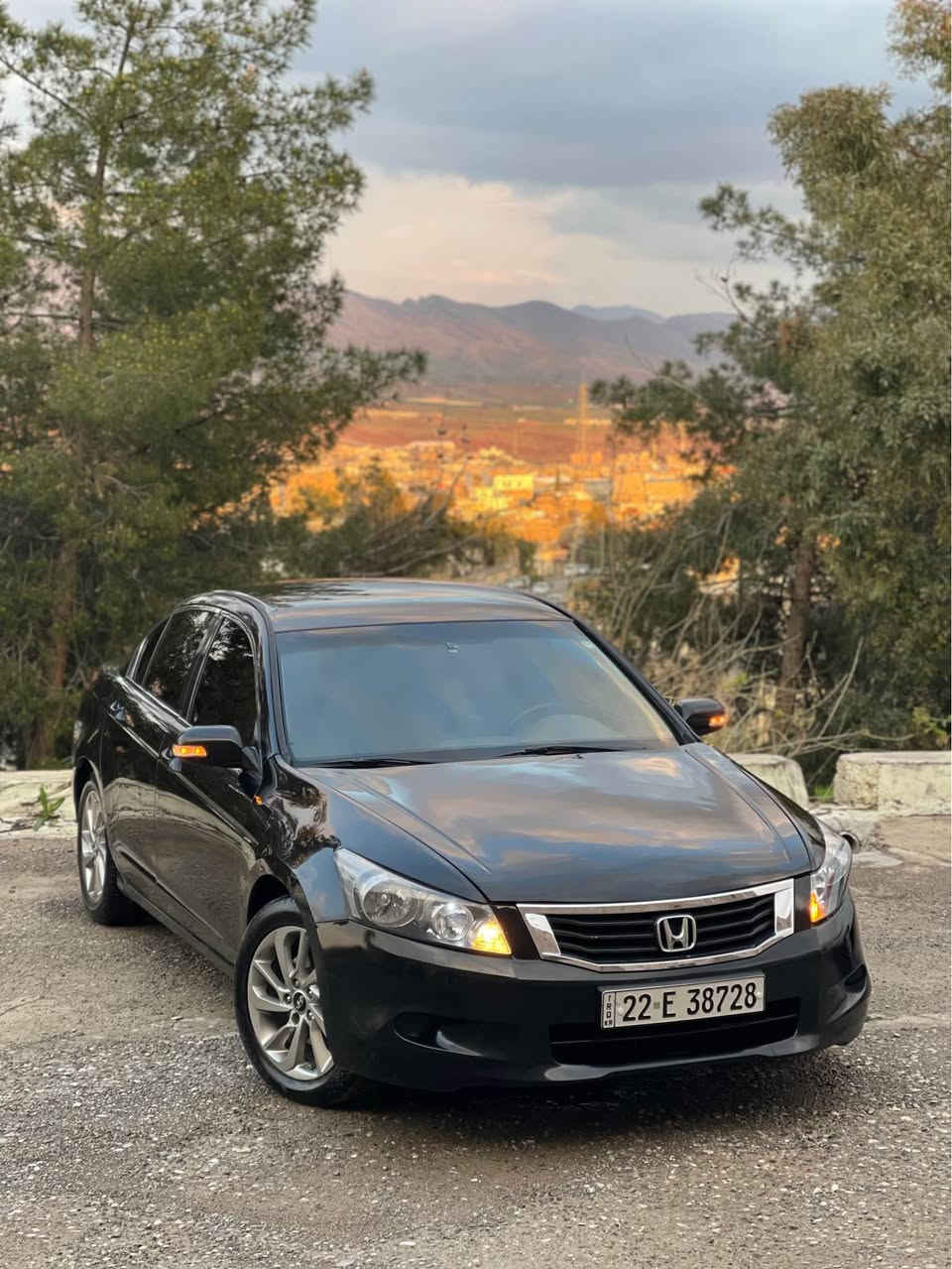 نرخی قوفڵ قوفڵی ( ٥۹ ) گەڵا 💵🔒
📞***********
📞***********
هۆندا ئەکۆرد يابانی ، مۆدێل ۲٠٠۸ ،  مەکينە مەرغوب چوار پستۆن ⚙️✅
گێڕ و مەکينە بەشەرت ، کارەبايی بەشەرت ☑️
بۆياغ عام نەبێ و حيزام نەبێ ، سەيارەيەکی زۆر جوان و پاکە هيچ مەسروفێکی نيە  لەڕەسمەکان چۆنە لە واقيعی جوانترە وەک شوشەيە سارد و چاڵی نيە.
چوار تايەی نوێ 🛞
تەحويل و غرامە بەشەرت ڕەقەمی نوێيە سەنەوی ساڵێکە بەسەرچووە.
گۆڕينەوە ناکەم تەنها فرۆشتنە💵✅
💰نرخی کۆتايی ( ٥۹ ) وەرەقەيە بێ معامەلە 
۳ وەرەقە غرامەی لەسەرە واتە ( ٥٦ ) وەرەقە صافی قفڵ🔒
تکايە بۆ معامەلە تەلەفون مەکە لەگەڵ ڕێزم
ناونيشان : کۆيە 📍 كويسينجاك, أربيل
