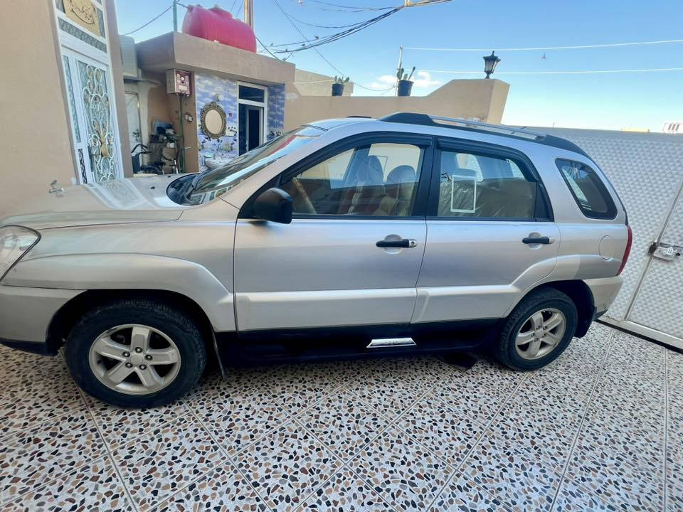 سلام عليكم كيا سبورتج خليجي فور ويل موديل ٢٠٠٩ سنوية
٢٠٢٨ كير ومحرك ٢٠٠٠ وتخم تاير كفاله سياره ثلاث قطع رش اثر
جراد
المكان ديالى مندلي
السعر ١١٥
***********
.
