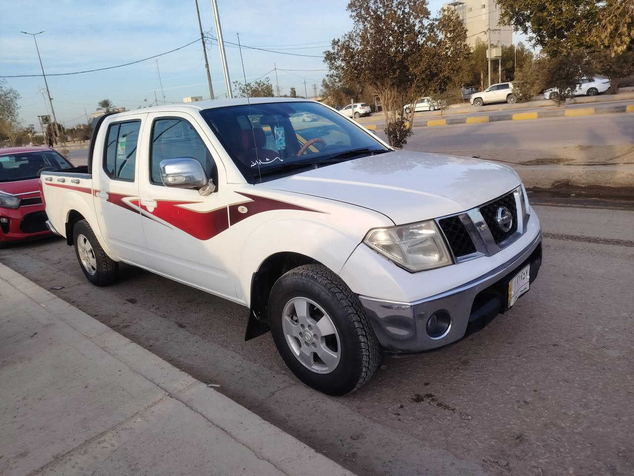 سلام عليكم
نيفاره موديل 2012
 بيع او مراوس بكريت ول حديث
رقم قادسيه سياره مكفوله
كير اوتوماتيك
مكينه مفتوحه ع شرط
مكانه الديوانية السدير
***********
السعر 120 وبيهه مجال
