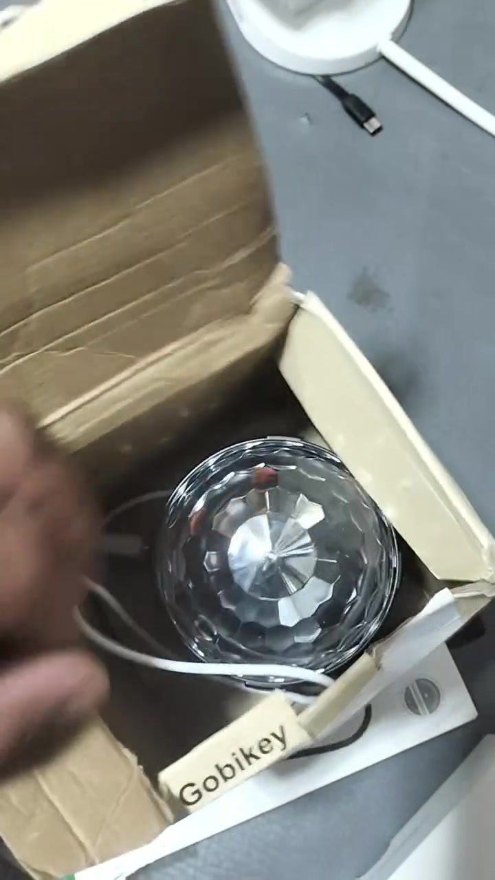 كل قطعة وسعرها داخل الفيديو
أسعار كلش مناسب


**إذا كنت صاحب هذا الإعلان وتريد حذفه لأي سبب، رجاءا أرسل رسالة إلى الدعم الفني**