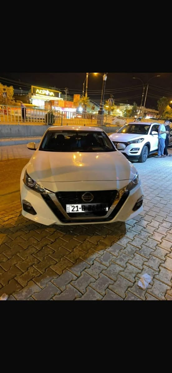 مكلف بلنشر
التما للبيع موديل 2019 رقم سليمانية جديد تحويل مباشر سيارة جاهزة كير محرك صدر تايرات تبريد تدفا كهربائيات كلها شرط تحويل مباشر ضرر موضح مع رقم الشاصي 
مكاني صلاح الدين الزويه بيع نقد السعر 128  بيها مجال 
***********
