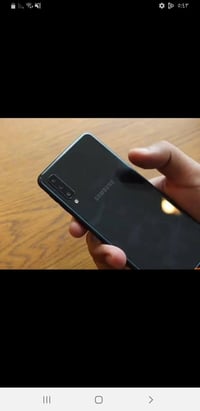للبيع فقط سامسونك A7s جهاز كل عيب مابي شرط مامفتوح  مال بيت ش شحنه فول...