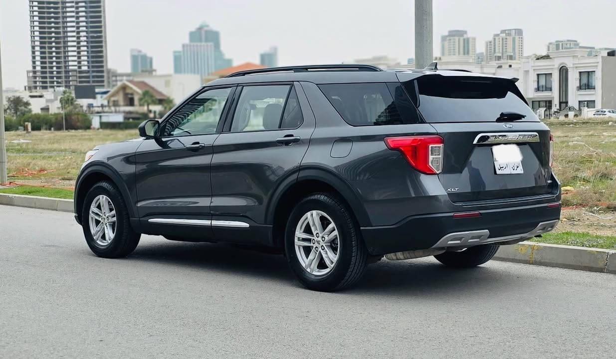 السلام عليكم  
الفورد اكسبرورا  فول المواصفات  موديل2020 كلين تايتل   كفاله عامه من كير   المحرك صبغ بدون   
***********
السعر 245   المكان اربيل أربيل, العراق
