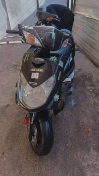 سكنس فحل دراجة كفرها بلاد شغالة سلف نكره بيه صالنصه Rz اصلية وقاعدة ما...