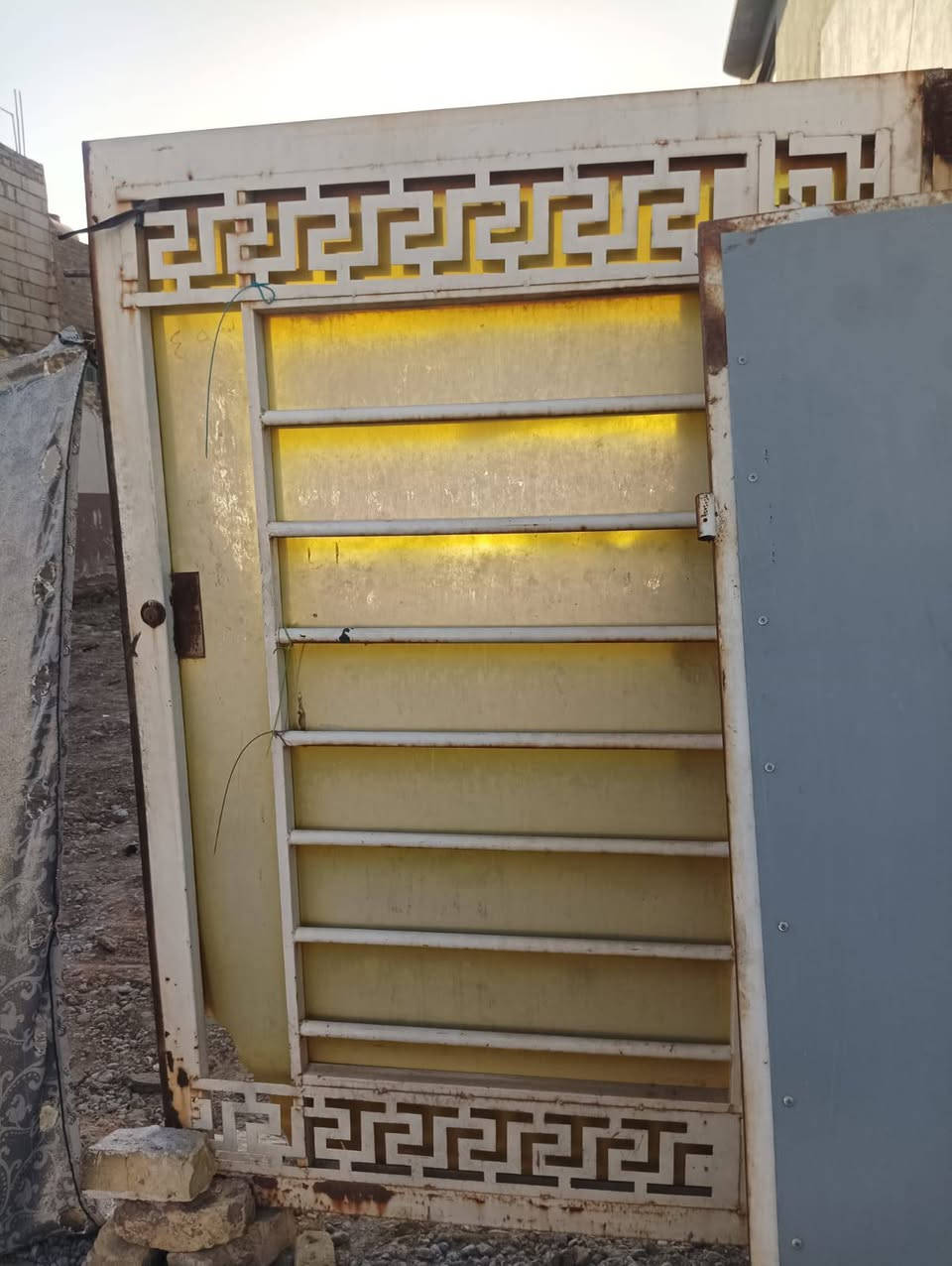 باب خارجيه للبيع سعر 150 قفل


**إذا كنت صاحب هذا الإعلان وتريد حذفه لأي سبب، رجاءا أرسل رسالة إلى الدعم الفني**
