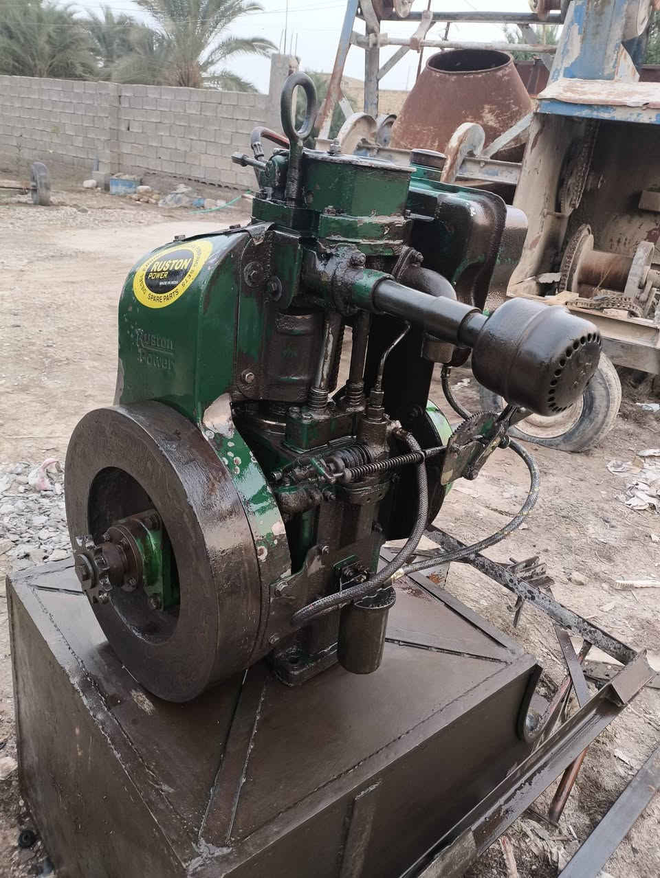 مكينه للبيع شرط شغل
للاستفسار الاتصال على الارقام التاليه 
***********
***********
