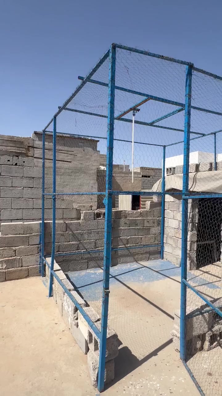 سلاوی خوالەهەموو لایەک 
ئەم تۆڕە بۆ فرۆشتن هەموو جاک کراوە
تەلی پیوەیە لەبانو خوارەوە دەرگای هەیە
. بەرزی 290 
درێژی 280
پانی 290
شوین سمود
سعریش 250هەزار


**إذا كنت صاحب هذا الإعلان وتريد حذفه لأي سبب، رجاءا أرسل رسالة إلى الدعم الفني**