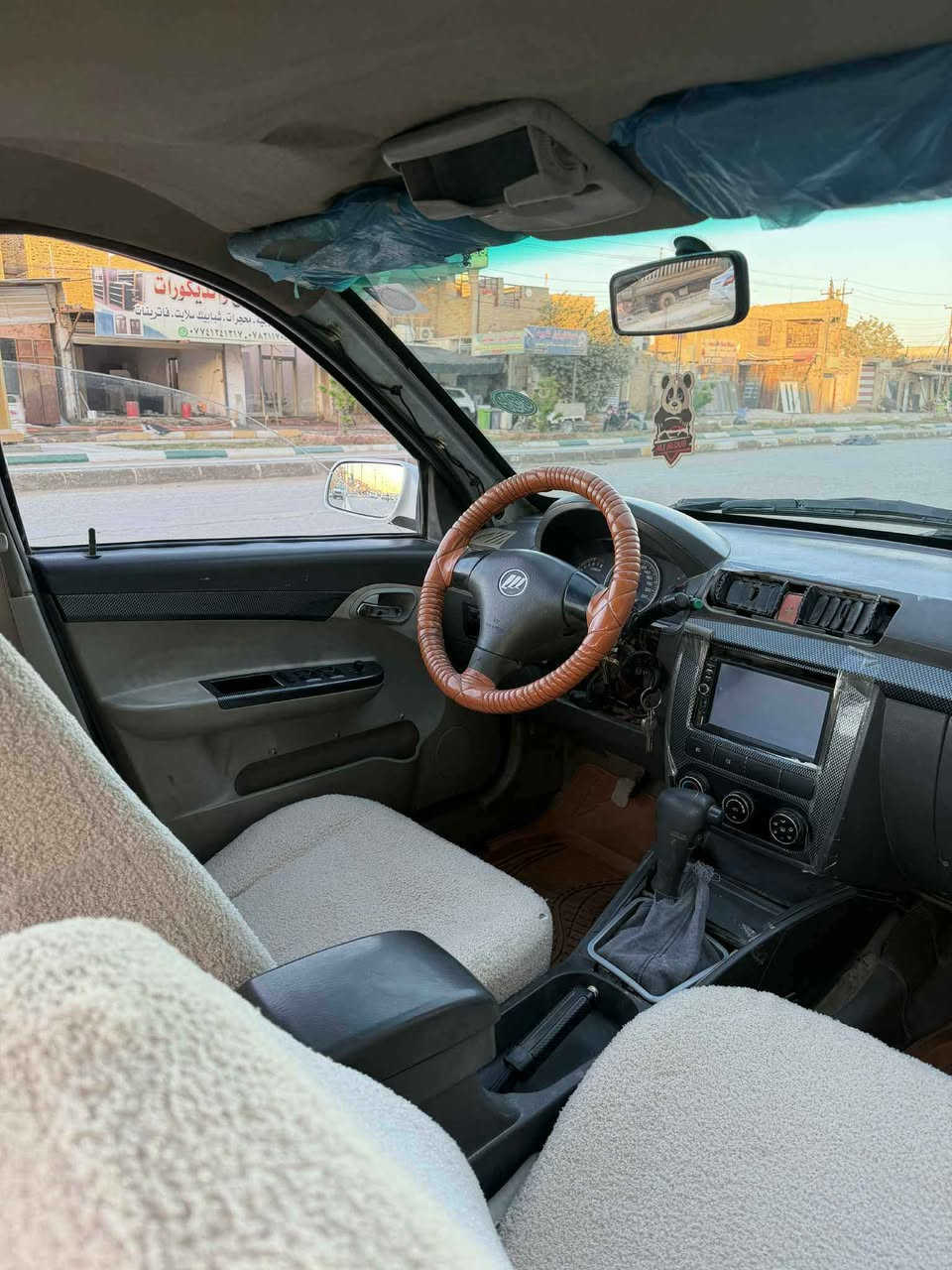 السلام عليكم 
ليفان للبيع موديل 2011 رقم قادسيه مميز بسمي مداور ثاني سنويه مامنتهيه  مكفوله من الضربه والصبغ محوره اوتماتيك كير ومكينه كورله 1600 مكفولات تحويره جديده كهربائيات تخم تاير جاهزه للأخير مكاني ذي قار الشطره السعر  (38)وبيها مجال رقم الهاتف  *********** غير متواجد على الفيس بغداد, العراق
