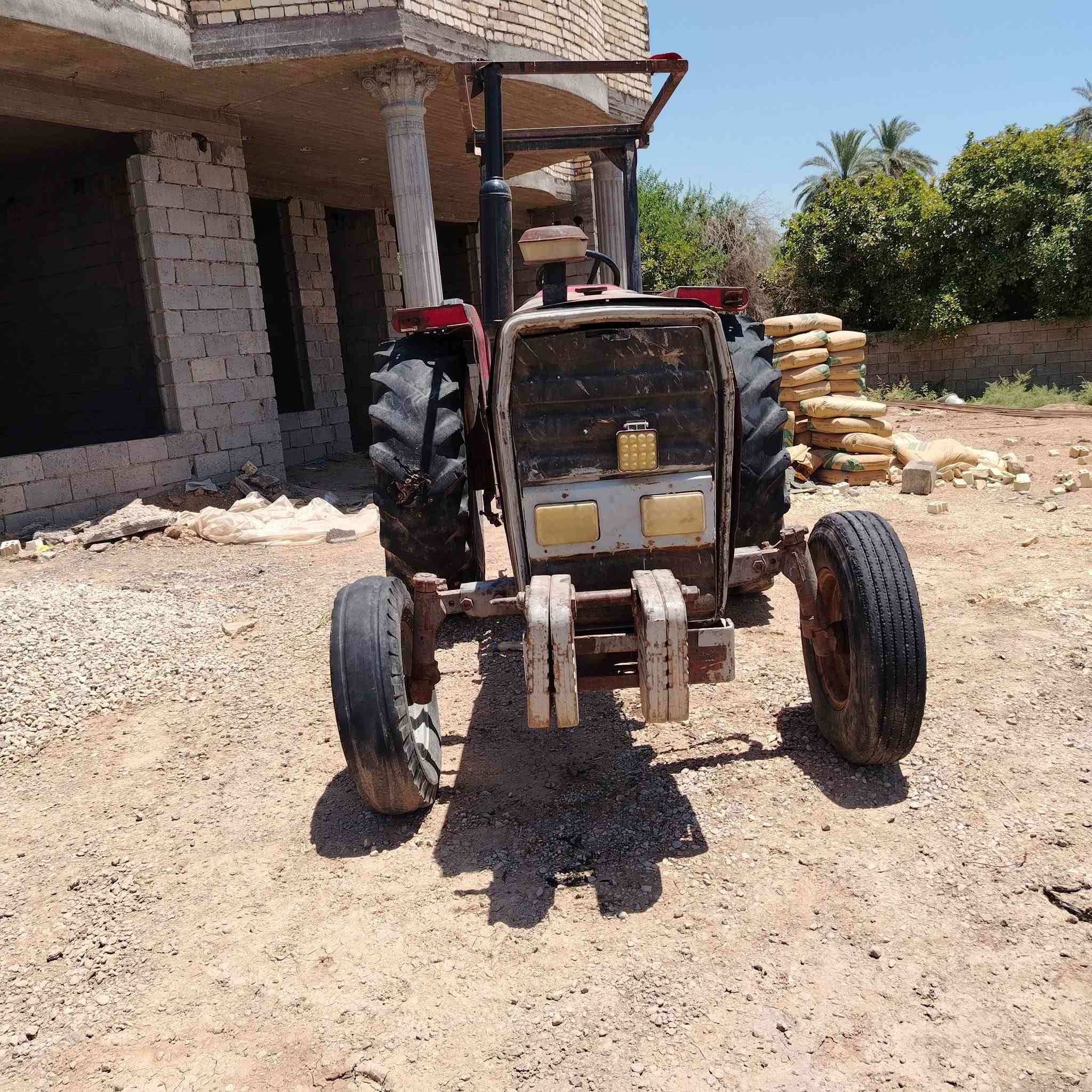 مكينه فوركسن نكليزي اللبيع موديل 81 والحجم 290 سعر تسعه ونص وبيها مجال قليل  ورقمها المكينه ديالى  هاذا رقمي *********** مكان واسط الصويره
