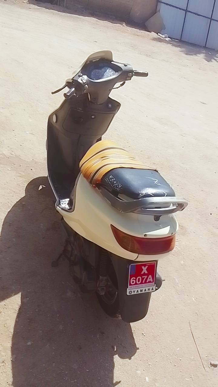 دراجه فراشه نضافه فول تجي وتفحص وين متريد السعر اتصل عله هاذه الرقم ***********
