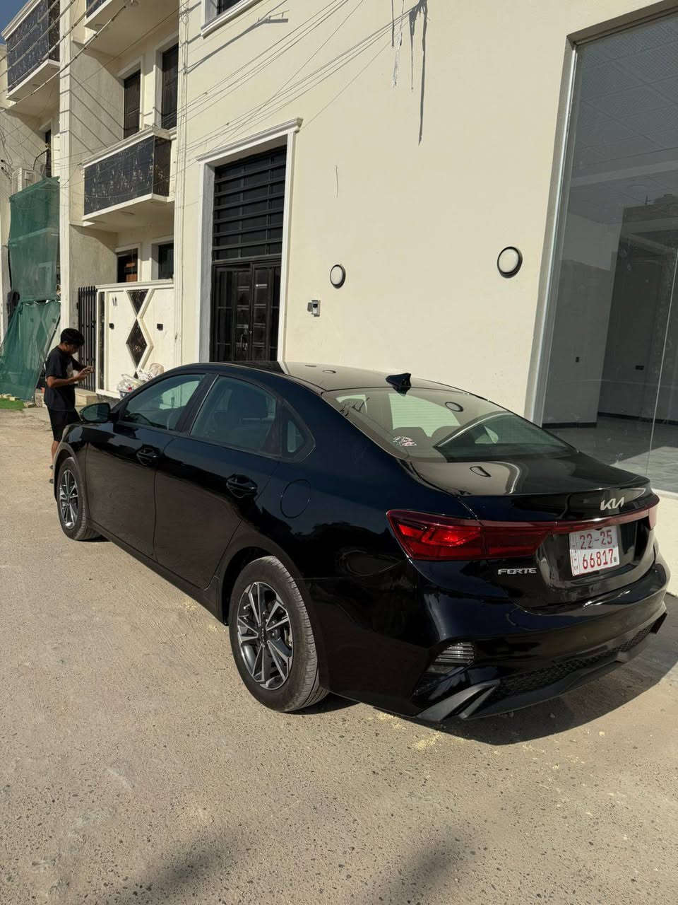 السلام عليكم
فورتي ٢٠٢٤ 
ماشيه ٢٢ميل
رادارات توقف ذاتي تحكم ستيرن المواصفات المعروفه للفورتي
حادثه موضح بالصوره بارد شبر قبق جنطه بدون ايرباك
مرقمه اربيل كامله تحويل مباشر
السعر ١٦٠$
مكانه جمعيه خير الله
رقم الهاتف ***********
