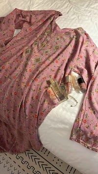 مخور • ألوان متعددة • مقاسات مختلفة