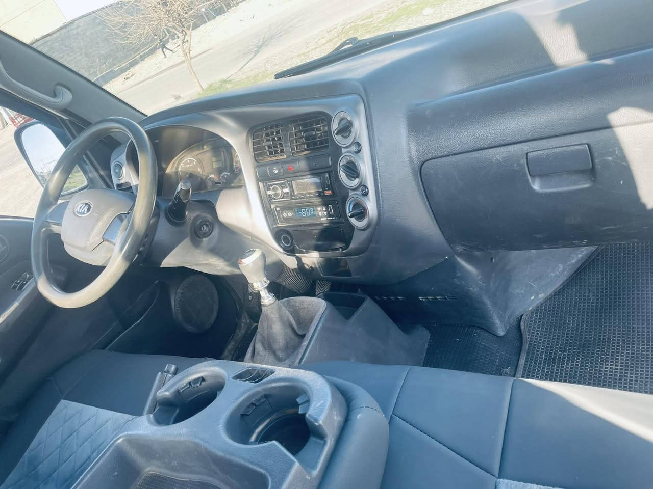 کیابار2013براوەی دوبەیە
گیرومکینەوئەکسل بەشەرت
سەیارەکەجاهیزە
بریکی بەستراوە
تایەوپاتری تازەیە
بەشەرتی فیتەر
*********** السليمانية, العراق
