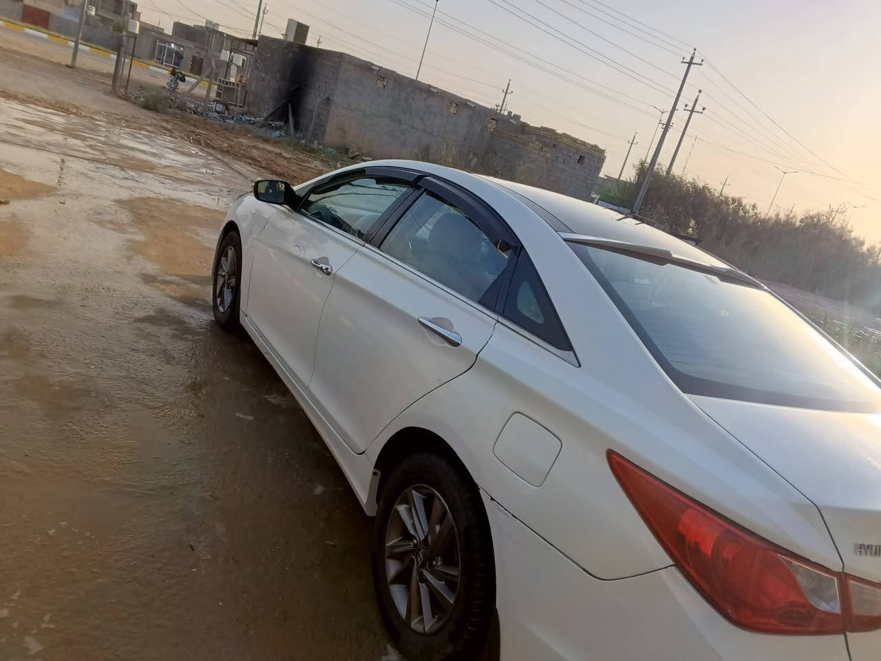 سلام عليكم شباب سوناتا لبيع مستعجل  موديل 11 سياره  جافيه  عله صفحه  مال لعبري   سياره خليجي  سياره فول مواصفات  ما متعوبه   كير و مكينه و حداديه ماميه و خلفيه جدد     و تبريد جديد ثلاجه  مكان سياره ناصريه نصر  و سعر ب 75و بيع مجال  رقم ***********  ‏
