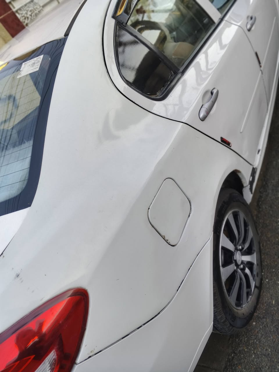 سلام عليكم مكلف بل نشر  اخوان بروتون 2013 هزة جديدة كير محرك جديد دوشمة شاشا صدر جديد فقط بيه بل جالغ بارد و باب خلفي بارد و جهة ثانية حار سيارة مرتبة حلوة سعر 64 و بيه مجال مكانه بغداد رقم ***********
