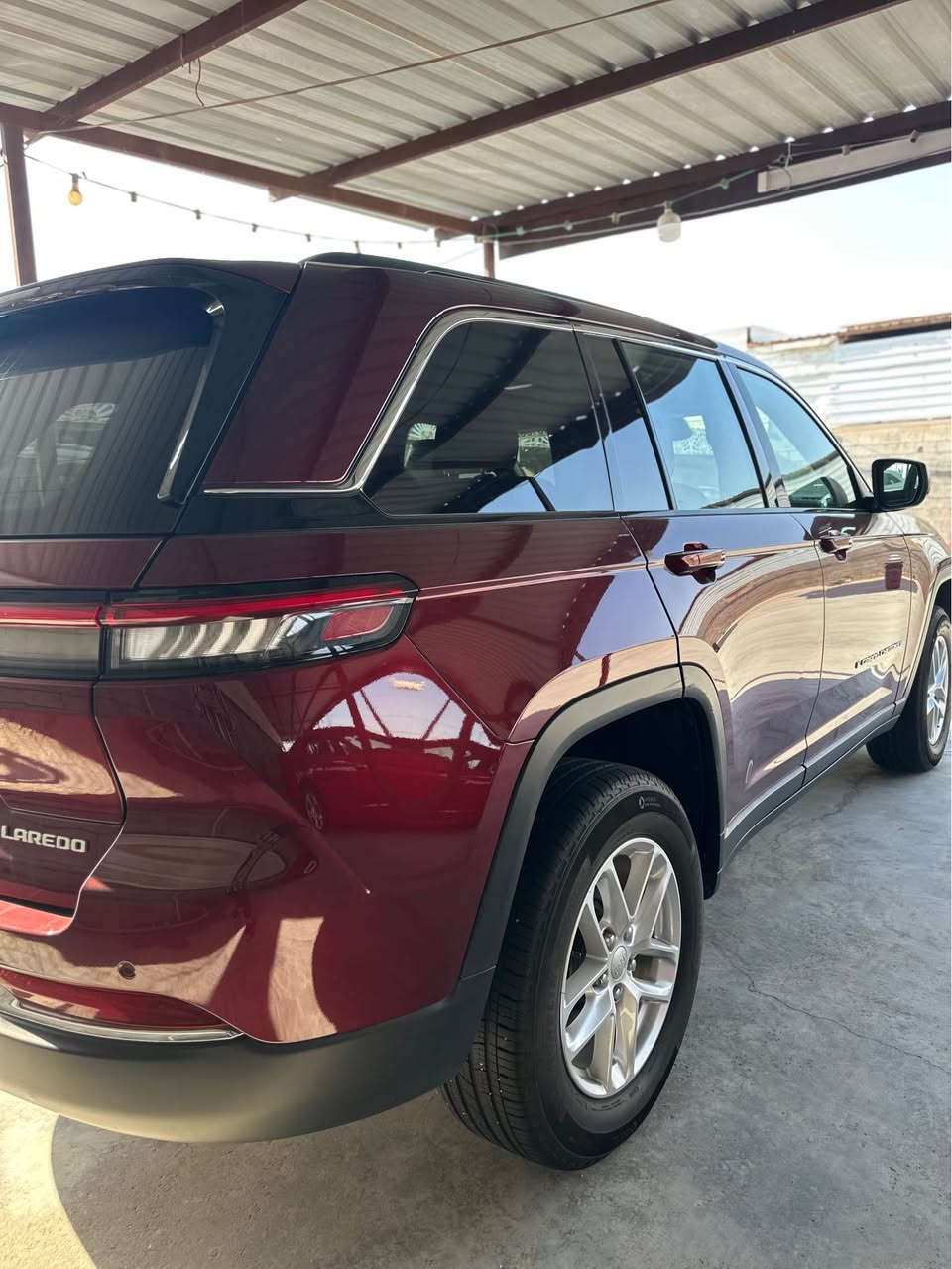 جيب كراند شيروكي 2024 امريكي جاملغ امامي صبغ ونص من الباب بدون دواخل كتاب شهداء  رقم بصرة الجديد بسمي ماشيه 17 الف فول مواصفات كشن كهرباء فتحه كير ماوس السعر 280 بيه مجال بسيط شراي يتصل *********** مكاني البصره قضاء القرنه المدينة, البصرة
