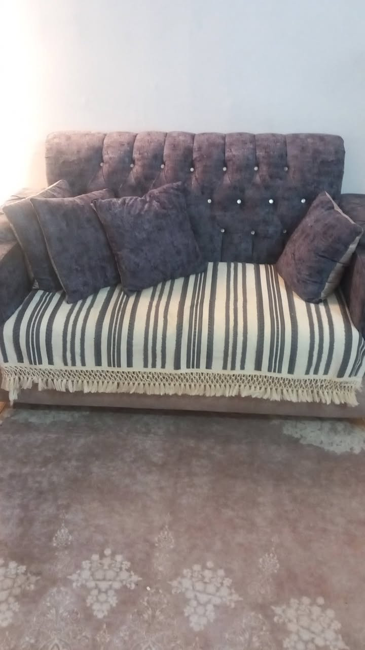 السلام عليكم
تخم 10 مقاعدالسعر 250


**إذا كنت صاحب هذا الإعلان وتريد حذفه لأي سبب، رجاءا أرسل رسالة إلى الدعم الفني**