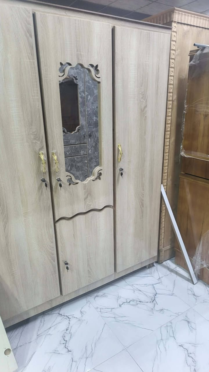 العنوان  ♕♕
تكريت شارع الباشا الرئيسي بقرب مشتل الياسمين 

꧁꧁꧂꧂معرض ايمن الكريش

 اثاث منزلي ⭐⭐
  نظام عملنا خدمة توصيل تكريت داخل وخارج تكريت 🚛🚛🚛

انت اختار واطلب واحنه نوصلك لباب البيت 👌👌👌

للحجز والاستفسار  يرجه 💌💌  اتصال ع الرقم *********** اتصال او وات ساب
