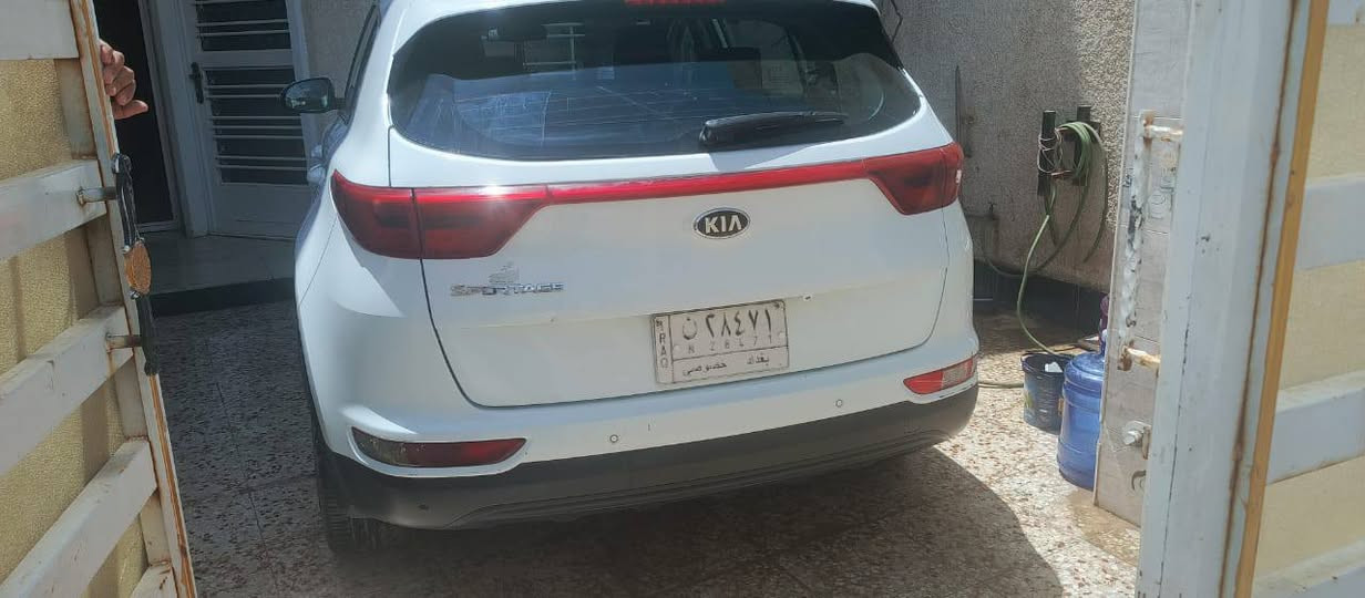 سبورتج مديل 2017 خليجي مكفولة كفاله عامه 
سونارها موجود بالمنشور سعرها خاص مكان سيارة بغداد الشعب
***********
