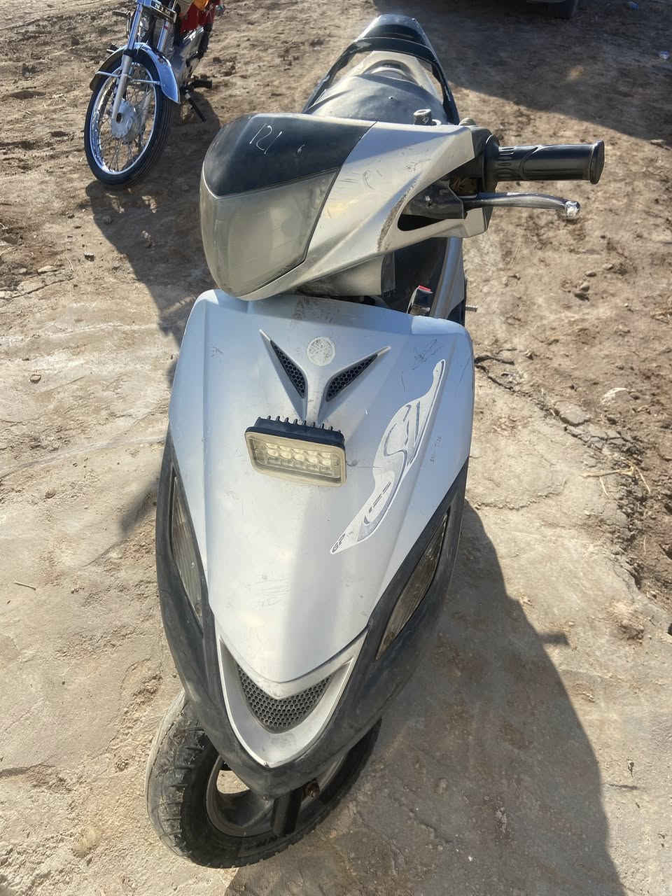 السلام عليكم ماكس ياباني للبيع 
الدراجه مفتوحه 
السعر 375وبيه مجال 
المكان الرفاعي 
***********
