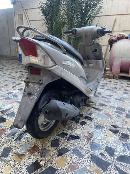 ماكس قجمه ما مفتوحه ختم واحد ويه مكينه  شغاله سلف هندر اشاير لايت امامي وخلفي دراجه تخبل جديده معنه كلمه ختم واحد ويه مكينه مكينه ناعمه سعر 675وبيه مجال مكاني دور الشرطه قرب المعارض الجديده استفسار ***********
