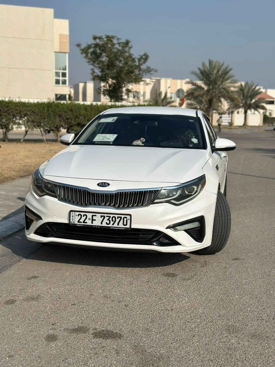 كيه أوبتيما 2020 وارد أمريكي حادث 3قطع بدون شواصي
مواصفات كأمره دواره شاشه حساسات 
رادار امامي اليت زنون تخم تاير جديد دوخل جديد اسود 
السعر 147$ 
المكان النجف 
***********
