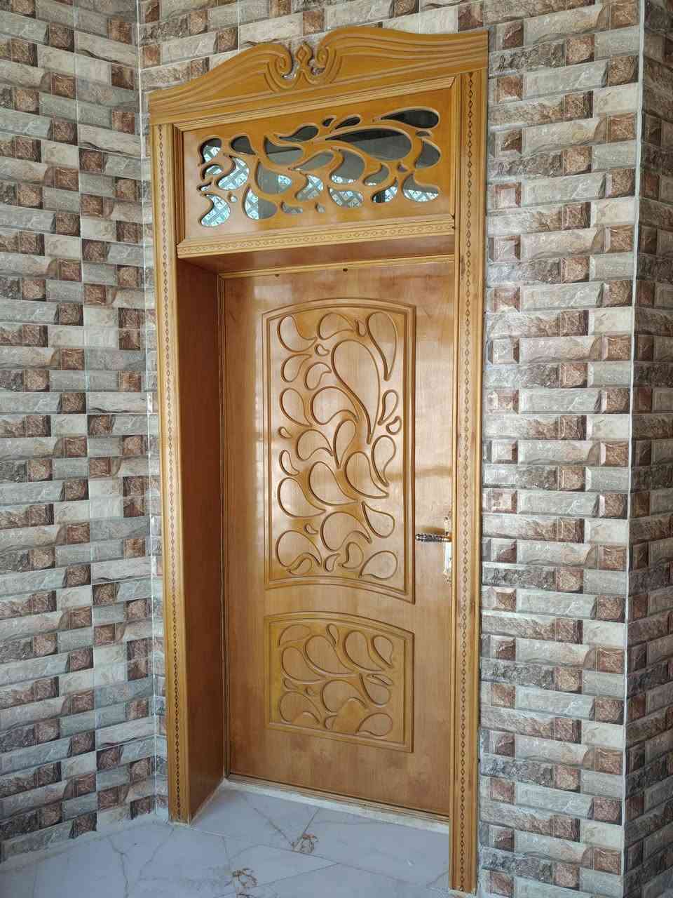 أّلَسِـلَأّمً عٌلَيِّکْمً!أبًوٌأّبً خِـشُـبً عٌرأّقُيِّ دٍرجّـهّـ أّوٌلَى  أّسِـتٌـخِـدٍأّمً قُلَيِّلَ، وٌعٌدٍدٍهّـمً 4. لَلَأسِـتٌـفُـسِـأّر ***********
