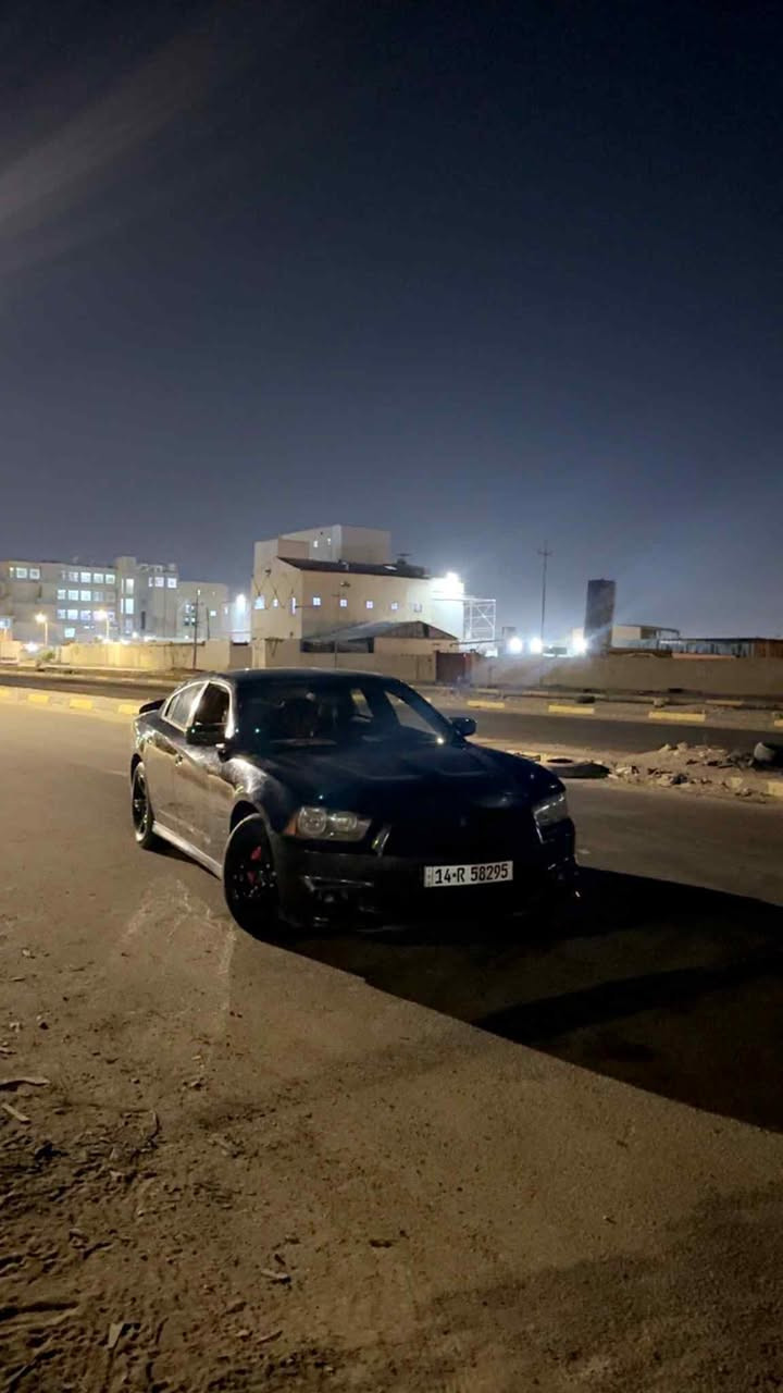 جارجر مديل 11 كلين أسود رقم بصره باسمي سنويه جديده مواصفات تخبل وتعبان عل سياره هواي دعامات SRT مكينه 3.600  مال 21 شادله ويلكب المرغوب رياضي شاشه جبيره  كفرات مرايات جانبيه جناح رياضي غرفته نظيفه   وشادله صوت رياضي ابو ريموت طفي وشغل سياره كامله مكاني البصره جمعيات رقم *********** السعر 144
