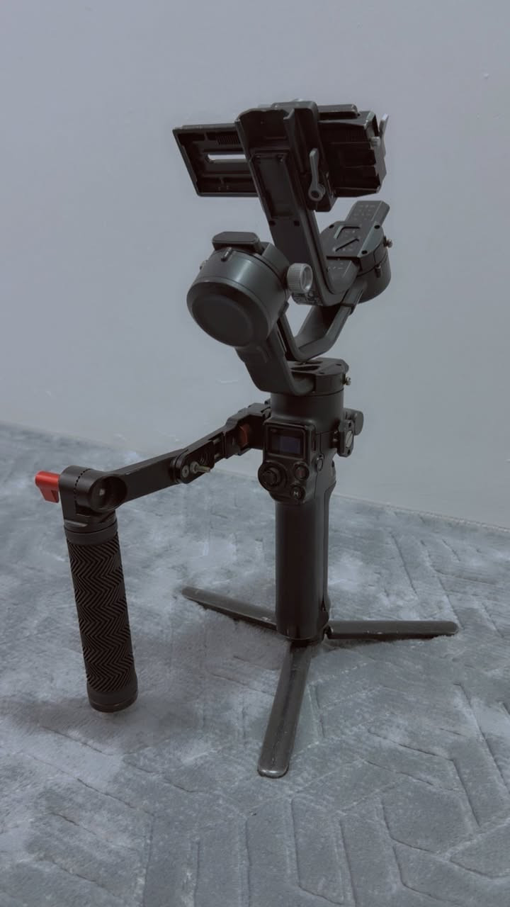 Dji Rs2
bi kishaia paka daski lagala ba zaman daefroshm 
nrxe 275 hazar 
***********
