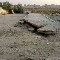 السريدات القديمة • ١٠٠م • واجهة ٥م