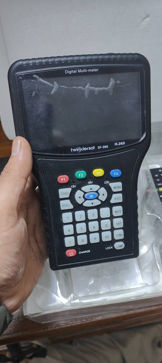 فايندر توين كلر استخدام بسيط للبيع
سعره 75 وبي مجال بسيط 
مكاني بغداد الامين الثانيه
***********
