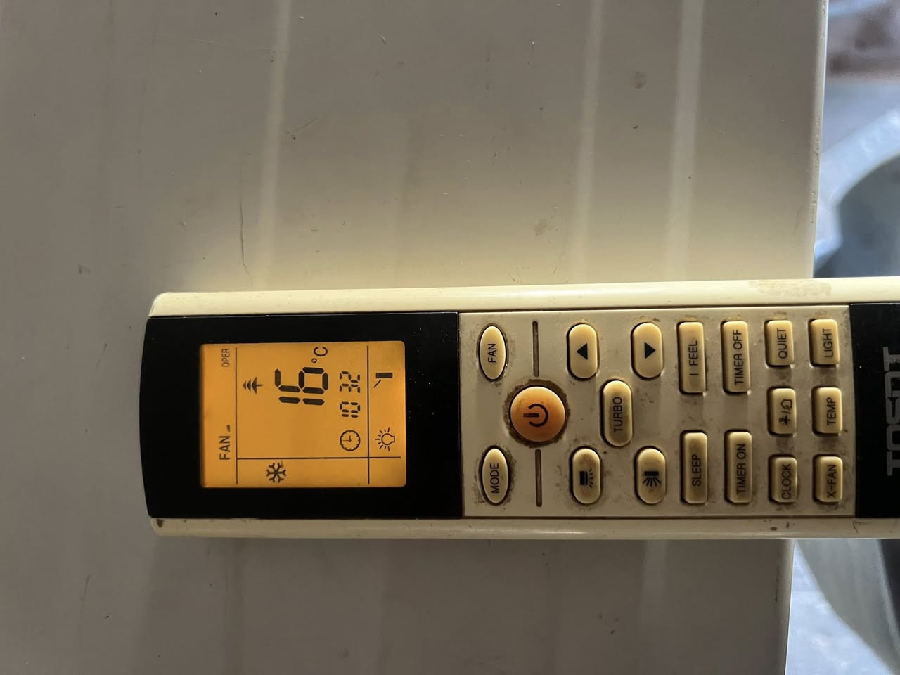 سلام عليكم سبلت 2 طن توسوت الاصلي بلاد بلاد نظيف كلش تجي تفحصة وتشوفة وانطيك ضمان ويا سعرة ٤٠٠ الف وية التنصيب 

***********

ورشة الهندسية للتبريد حي الجولان مقابل جامع ابو ايوب الانصاري
