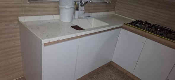 كاونتر خشب تركي نظيف اخو الجديد
مودرن خشب اج دي اف
جوكر يشتغل باي اتجاه
يمنا يسرا عدل
قياساته 
السنك مترين 
وضلع الطباخ مترين و65سم
وياه طباخ ومرشحة مامستخدمات
سعره 900
وبيه مجال
توصيل من سليمانية مجاني لبغداد وديالى وصلاح الدين 
وكركوك
وشد موجود بكروة
***********
اتصال واتساب @
