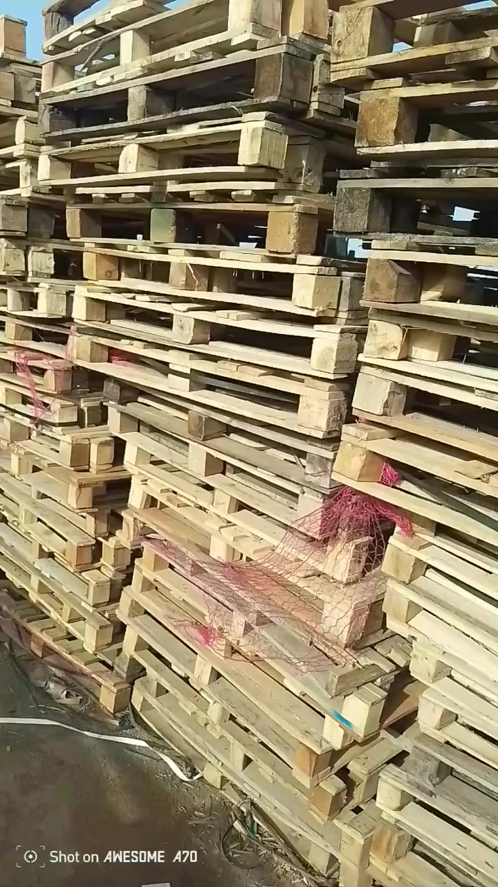 اسكيب إيران خفيف قياس متر × 120 العدد 300 عنوان ناصريه مقابل علوة الخضار والفواكه  السعر خاص اتصال ***********
