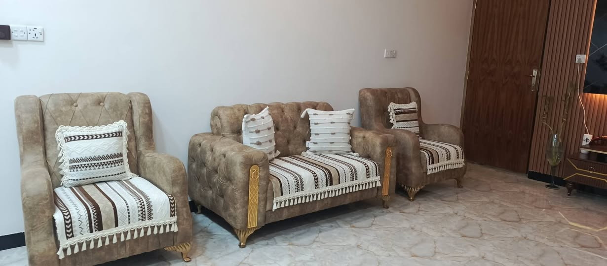 السلام عليكم 
تخم للبيع جديد  الاستفسار على هاذه الرقم ***********
