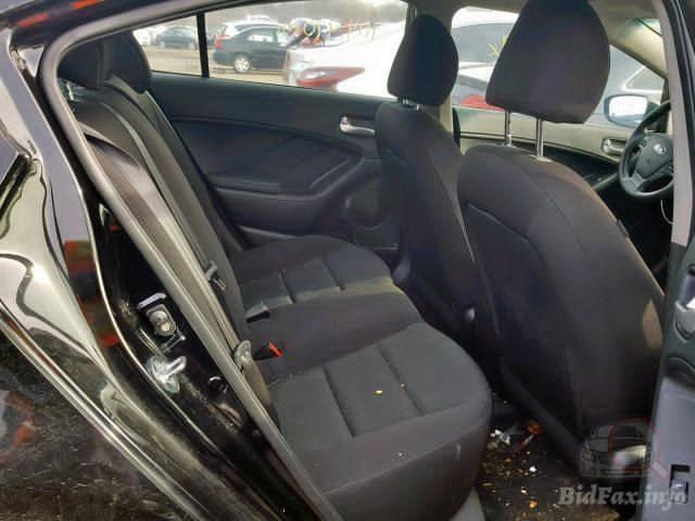 كيه فورتي 2018 وارد امريكي حادث فقط بنيد بدون ايرباك ماشيه 104 كلش نضيفه مواصفات نص فول  معرفه السعر 130بيها مجال مكانهه الغزاليه اي ستفسار على الرقم ***********
