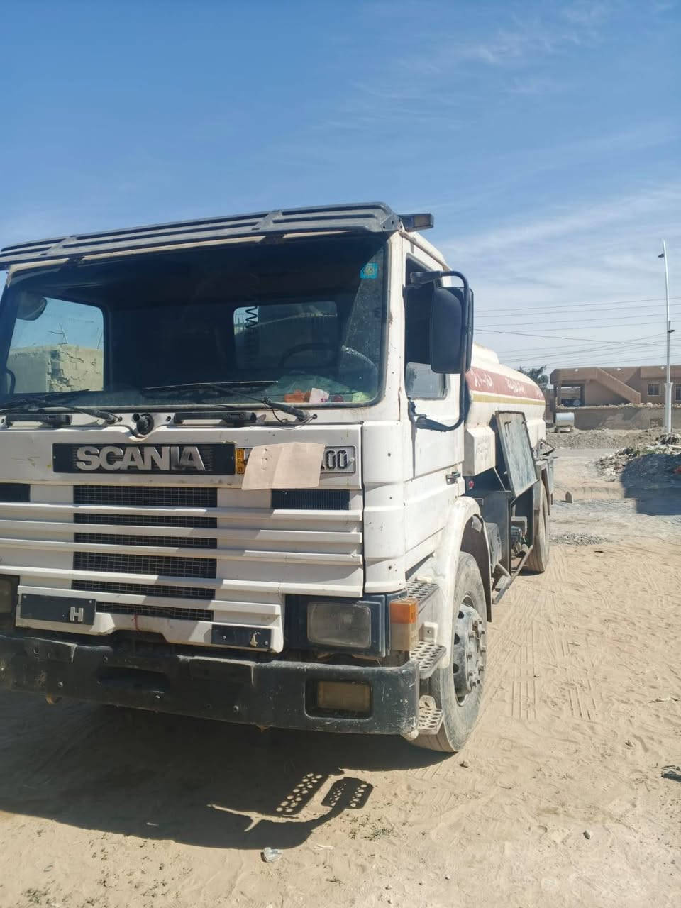 السلام عليكم للبيع تنكر سكانيا 113موديل 1993 رقم بغداد دولي بسمي شرط تحويل كير محرك شرط طوناج جديد وgbsهم بي تحويل مباشر السعر 135 وبي مجال الا ستفسار الاتصال ***********زين *********** اسيا
