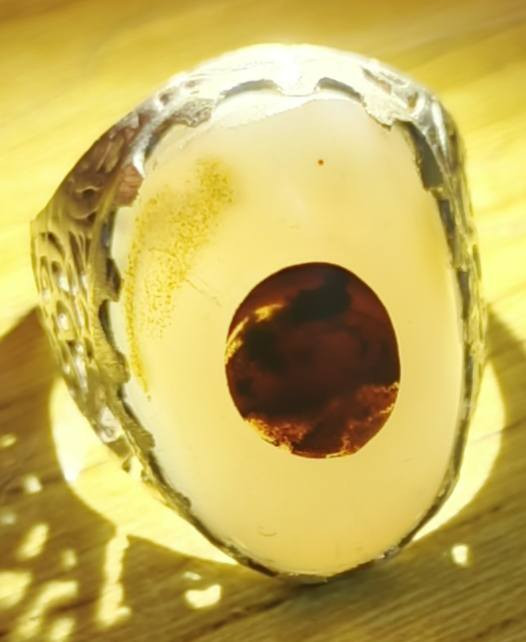 خاتم سليماني قديم حجره وصياغة للبيع او المراوس حسب القناعة مكاني نجف قريه الغدير ***********
