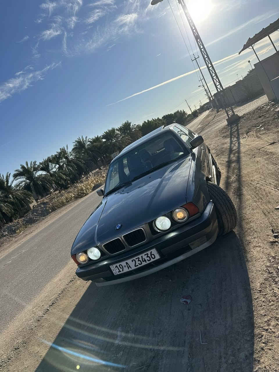 للبيع. بي ام مديل 92مسكر فانوس سياره جاهزهه للخير.  رقم دولي تحويل مباشر سعر 60 بيهه مجال بسيط   للستفسار                  مكان السياره البصره ***********
