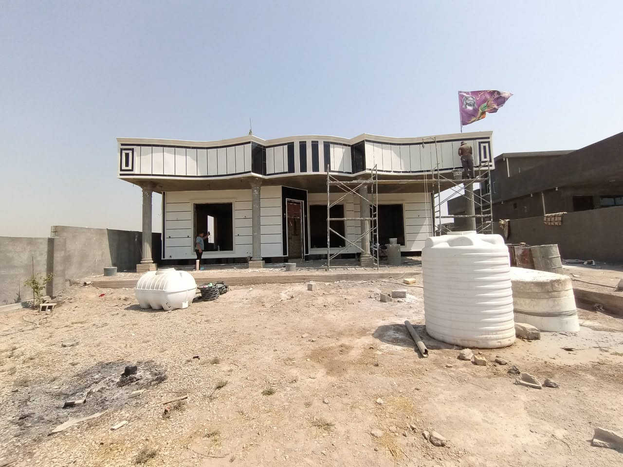 لباخ ابياض واجهيات هذا رقمي ***********
