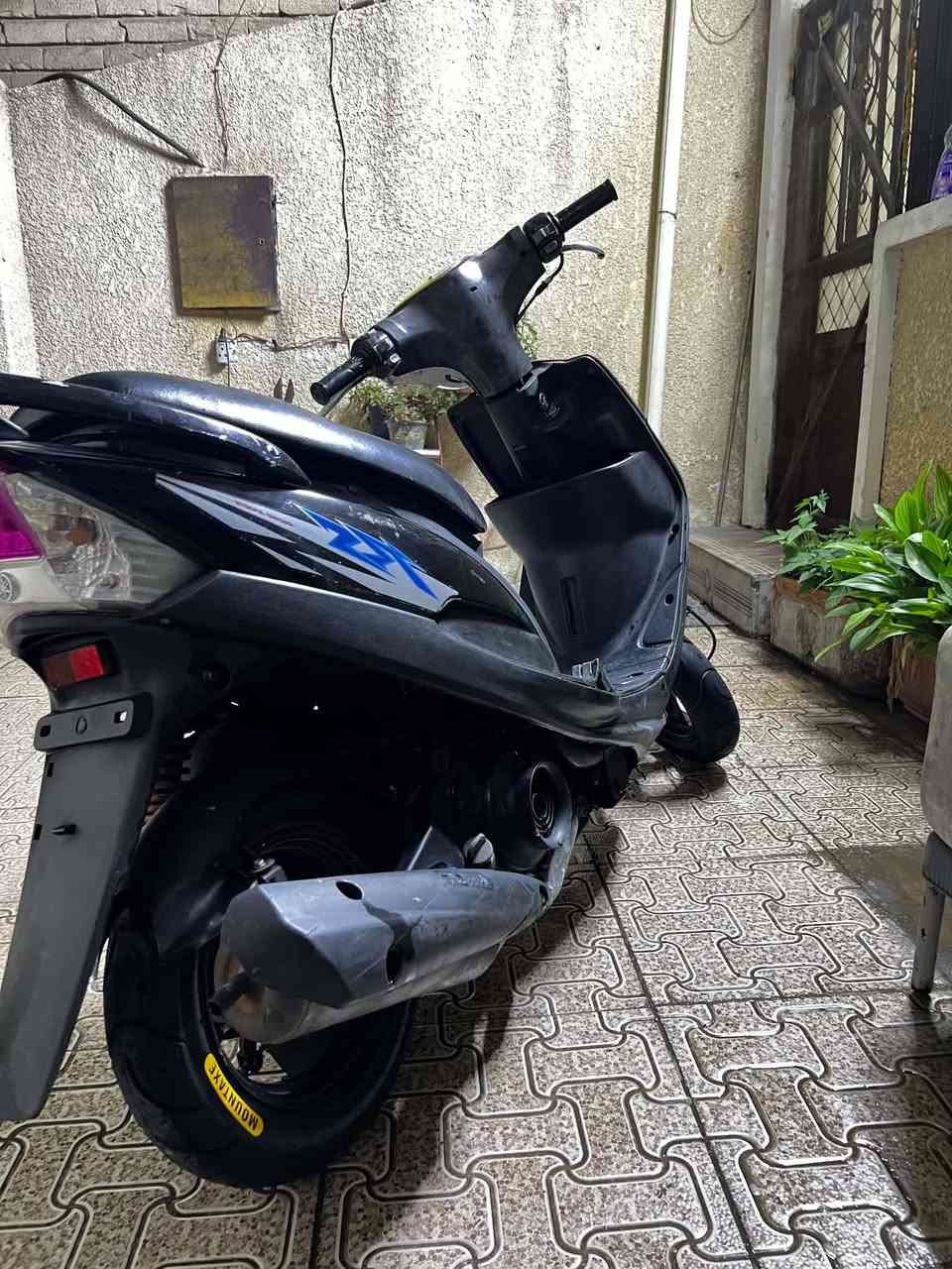 دراجه ماكس عدله البيع دراجه حلوه ومكينه بلاديه  السعر 700وبيهه مجال الستفسار عله رقم ‏‪***********‬‏ المكان بغداد حي جهاد
